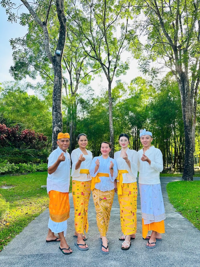 alba Wellness team in Baliness outfit