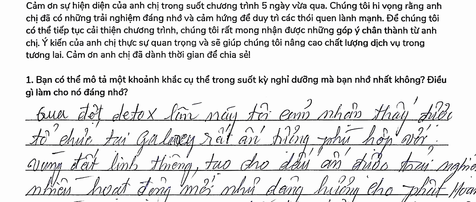 Handwritten excerpt from Phạm Thị Huyền's An Retreat feedback